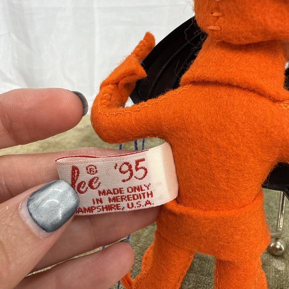 VTG Annalee Dolls. 5" Orange Elf  W/Black Bat Cookie Cutter.  1995 - Picture 5 of 5